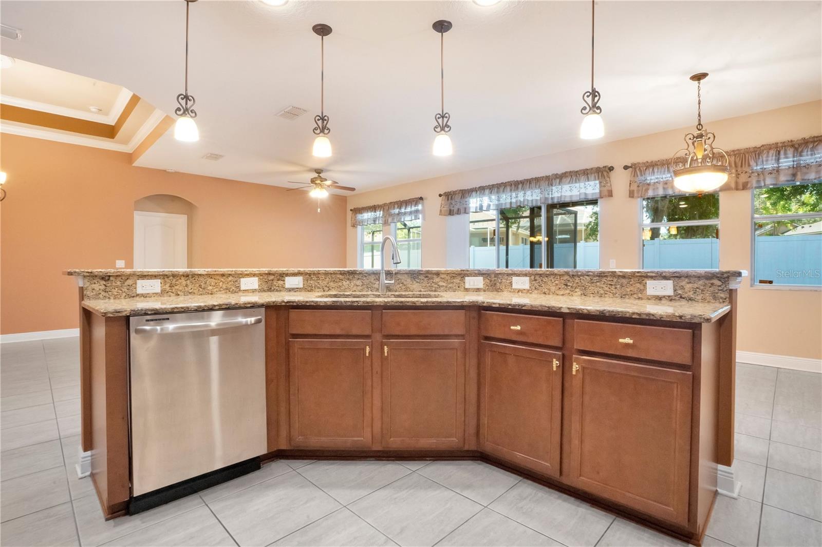 2210 Valterra Vista Way Property Photo 19