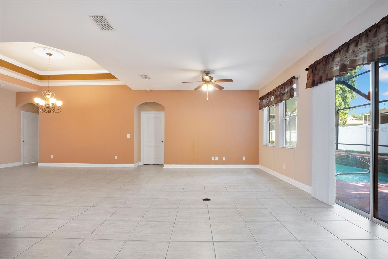 2210 Valterra Vista Way Property Photo 24