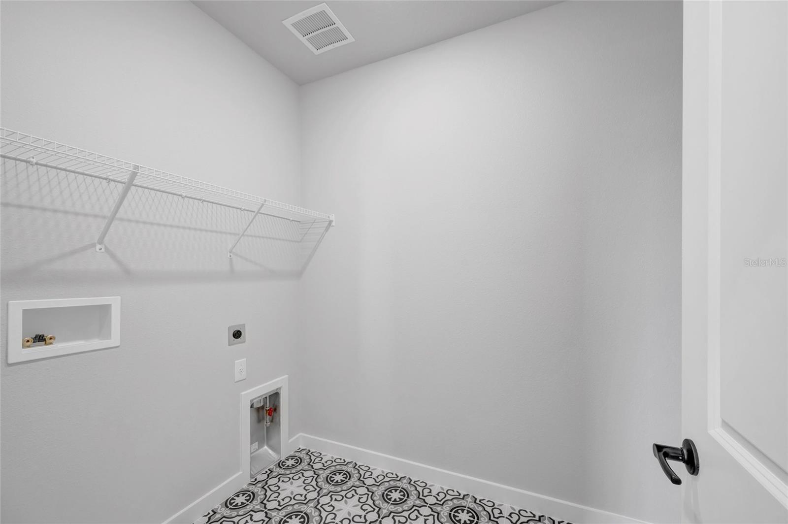 5182 Creek Sand Dr Property Photo 28