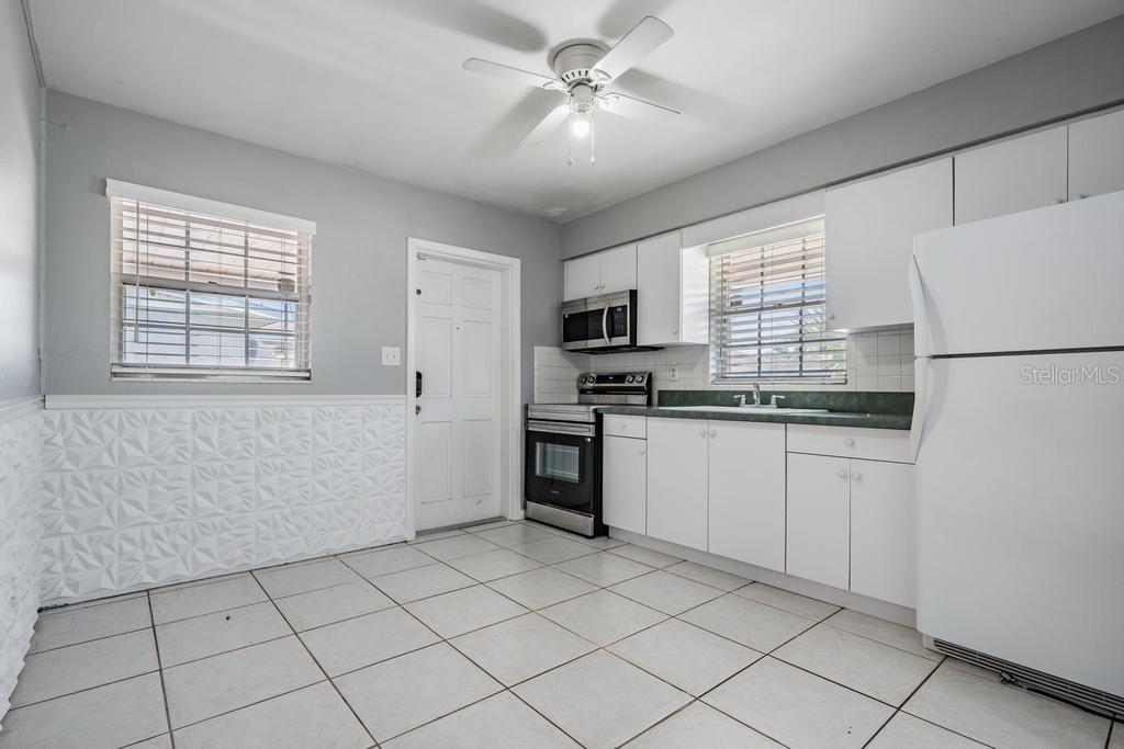 2709 W Abdella St Property Photo 10