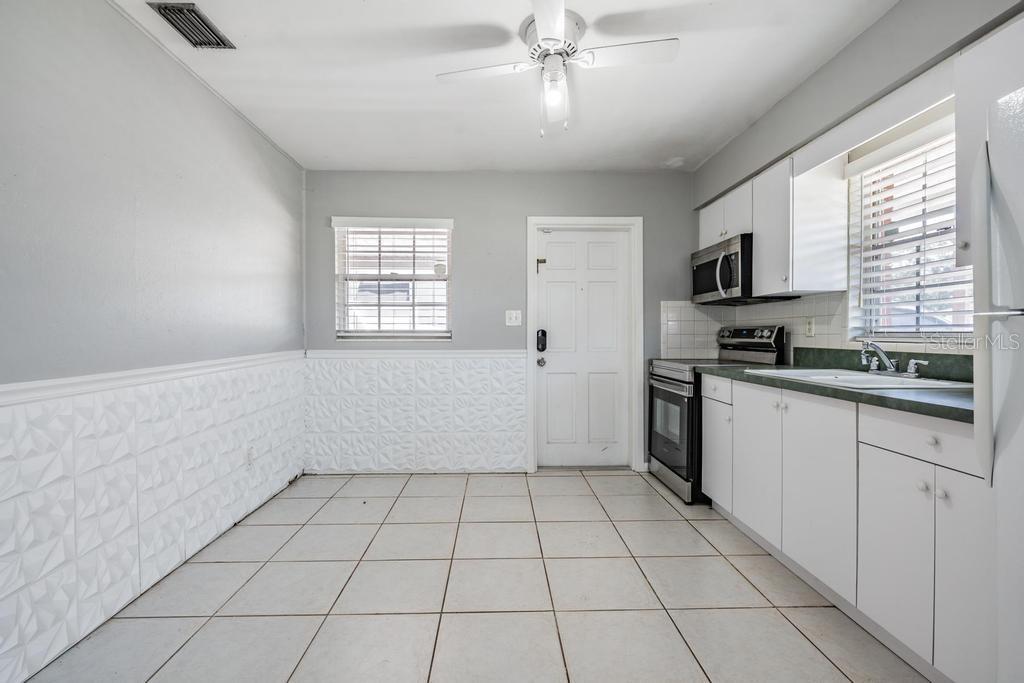 2709 W Abdella St Property Photo 13