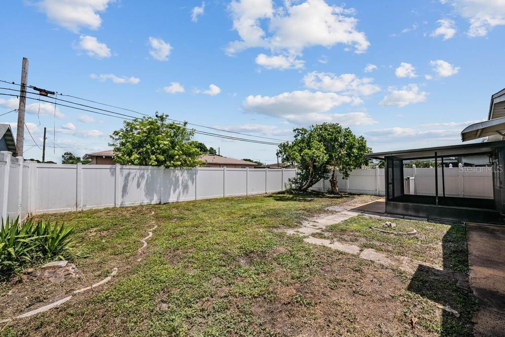 2709 W Abdella St Property Photo 24
