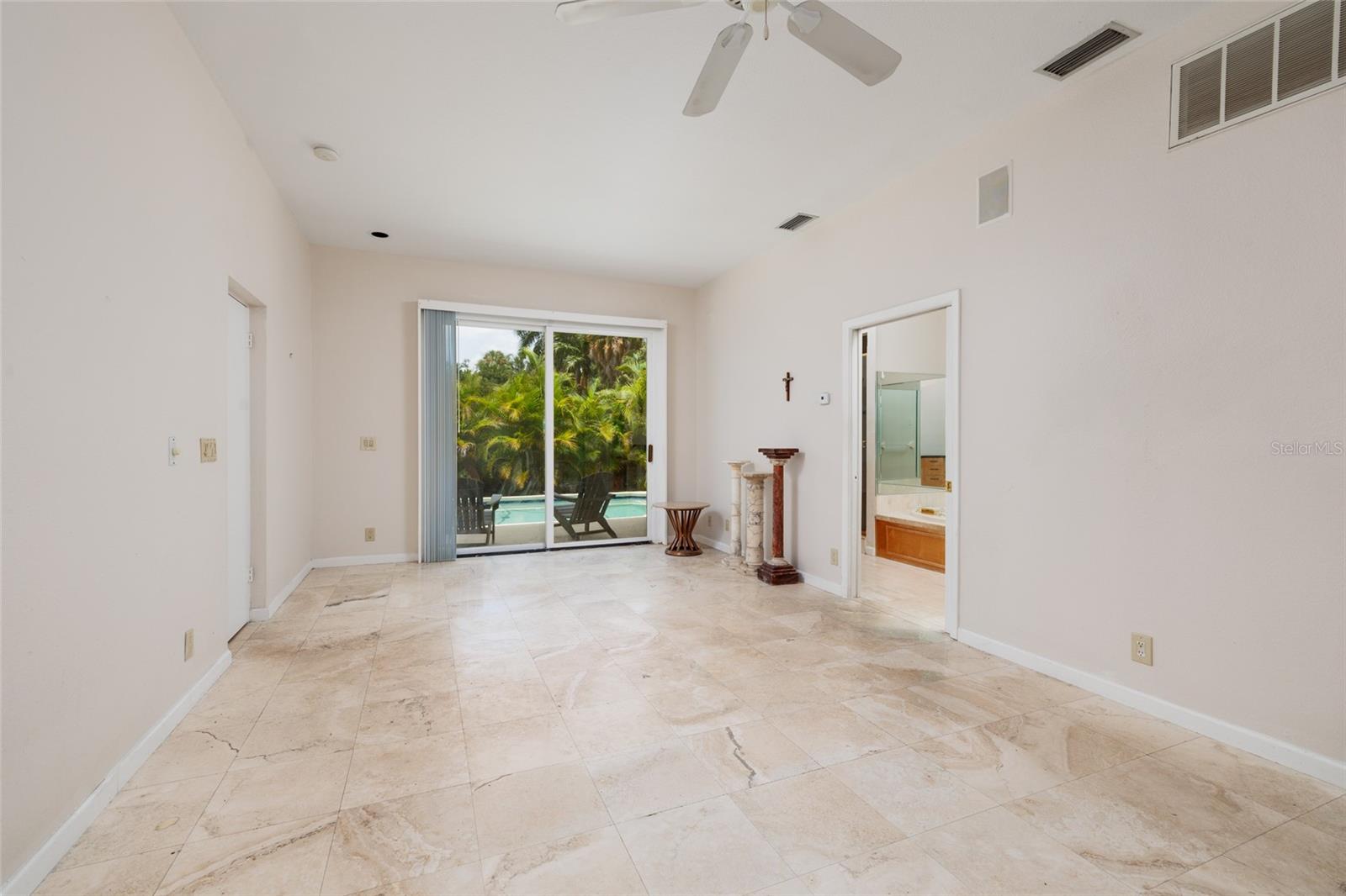 300 Brightwaters Blvd Ne Property Photo 24