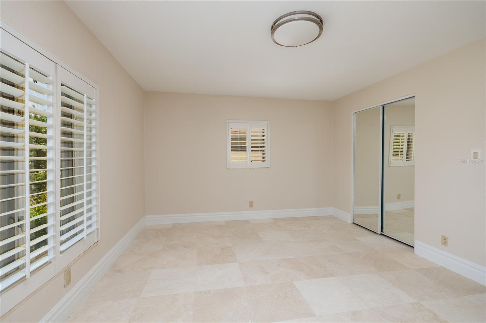 300 Brightwaters Blvd Ne Property Photo 33