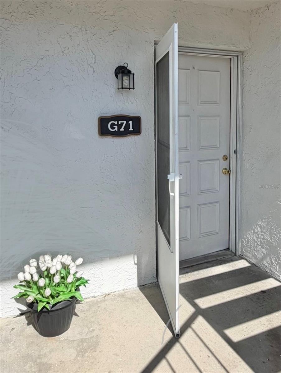 3815 N Oak Dr #g71 Property Photo 2
