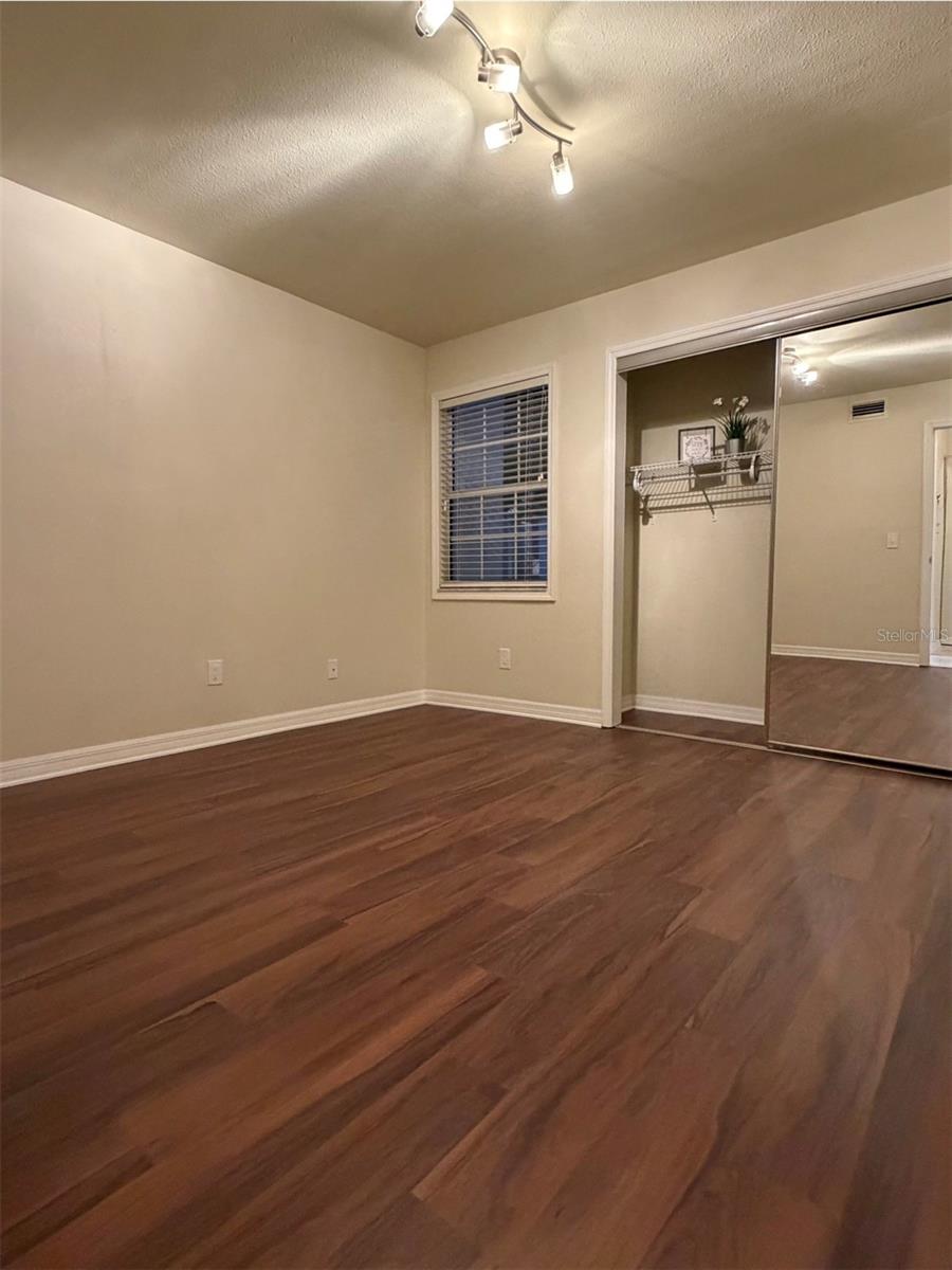 3815 N Oak Dr #g71 Property Photo 31