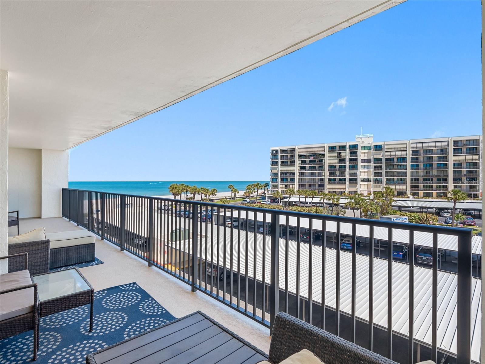 1460 Gulf Blvd #308 Property Photo 15