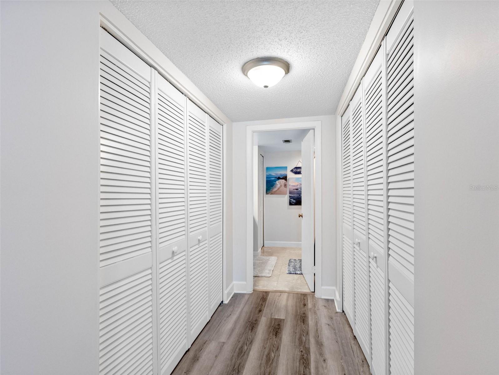 1460 Gulf Blvd #308 Property Photo 25