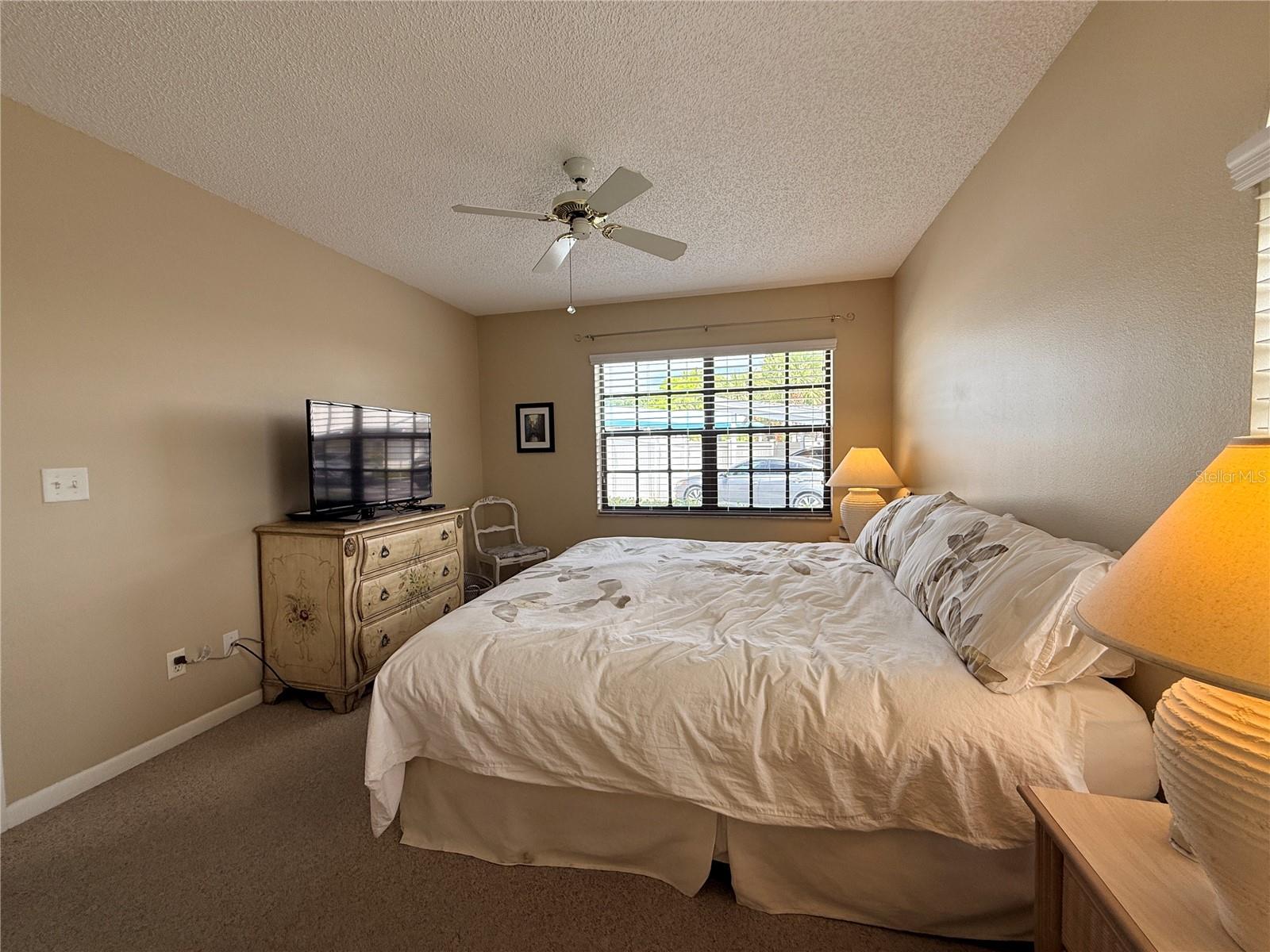 2749 Countryside Blvd #14 Property Photo 14
