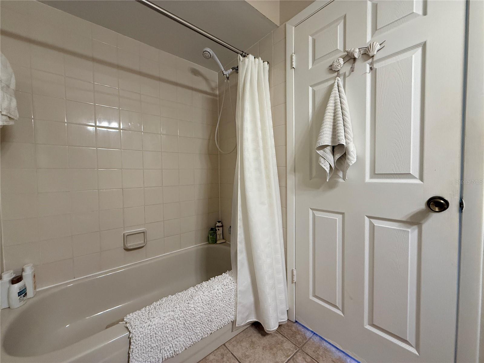 2749 Countryside Blvd #14 Property Photo 20