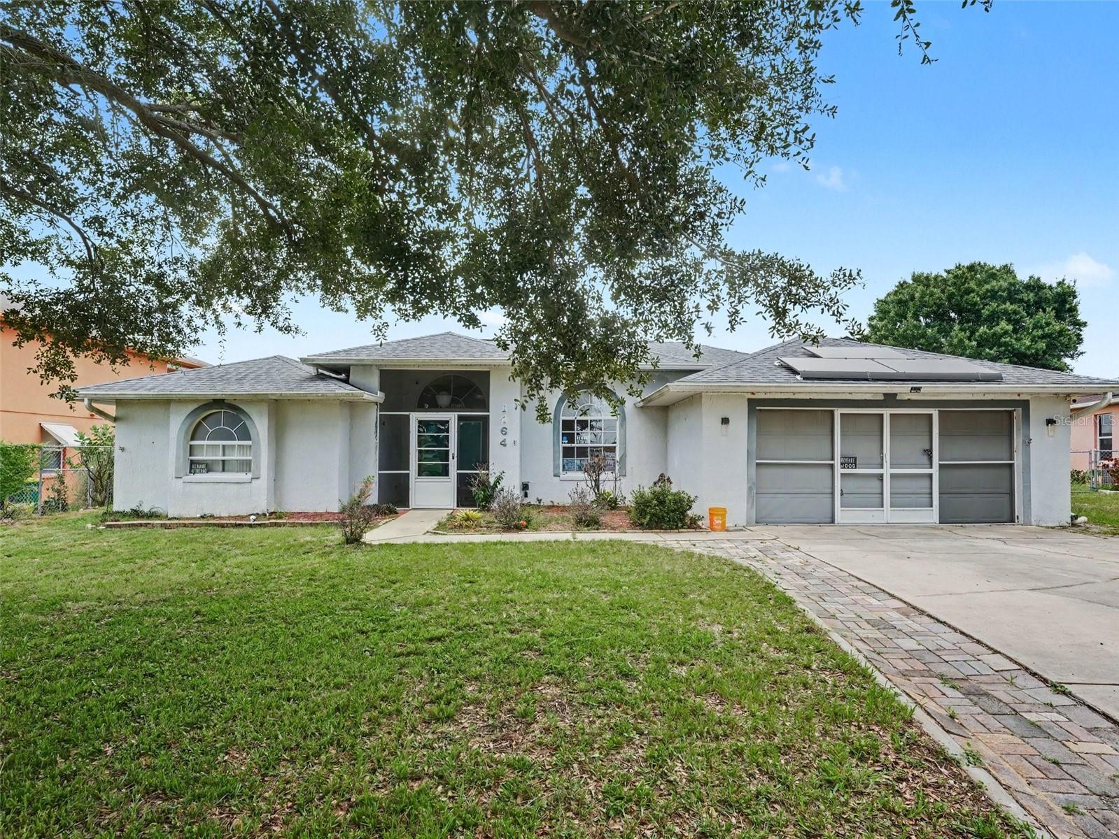 1464 BLUFF LOOP Property Photo 1