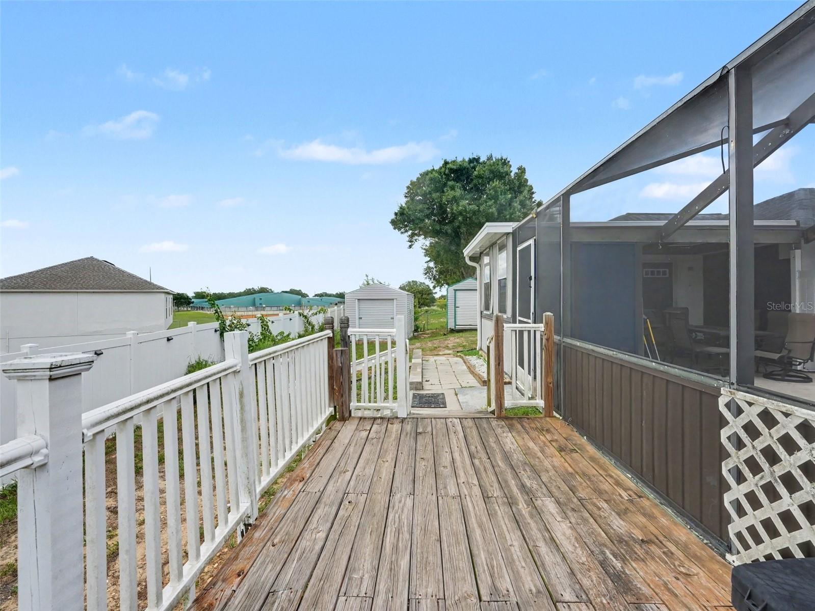 1464 Bluff Loop Property Photo 30