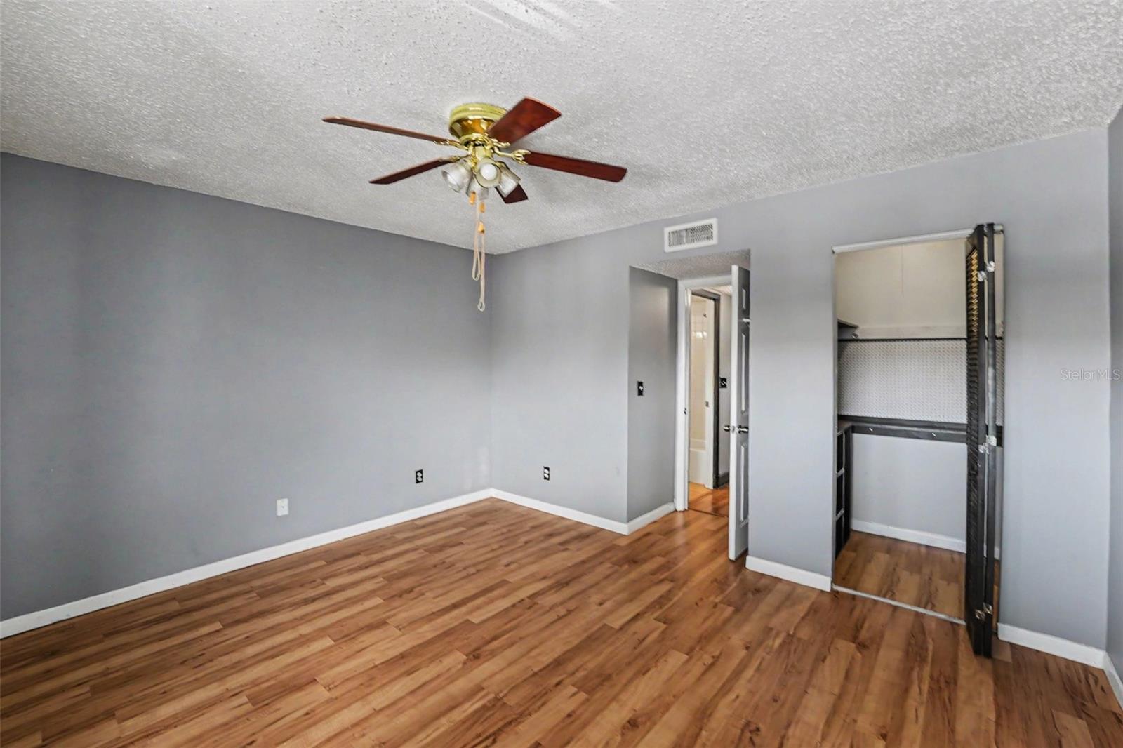 6308 Newtown Cir #c4 Property Photo 11
