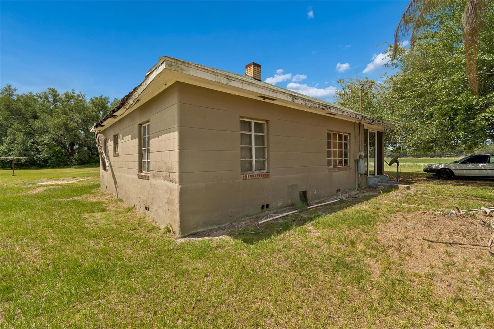 2413 Ed Brown Ln Property Photo 15