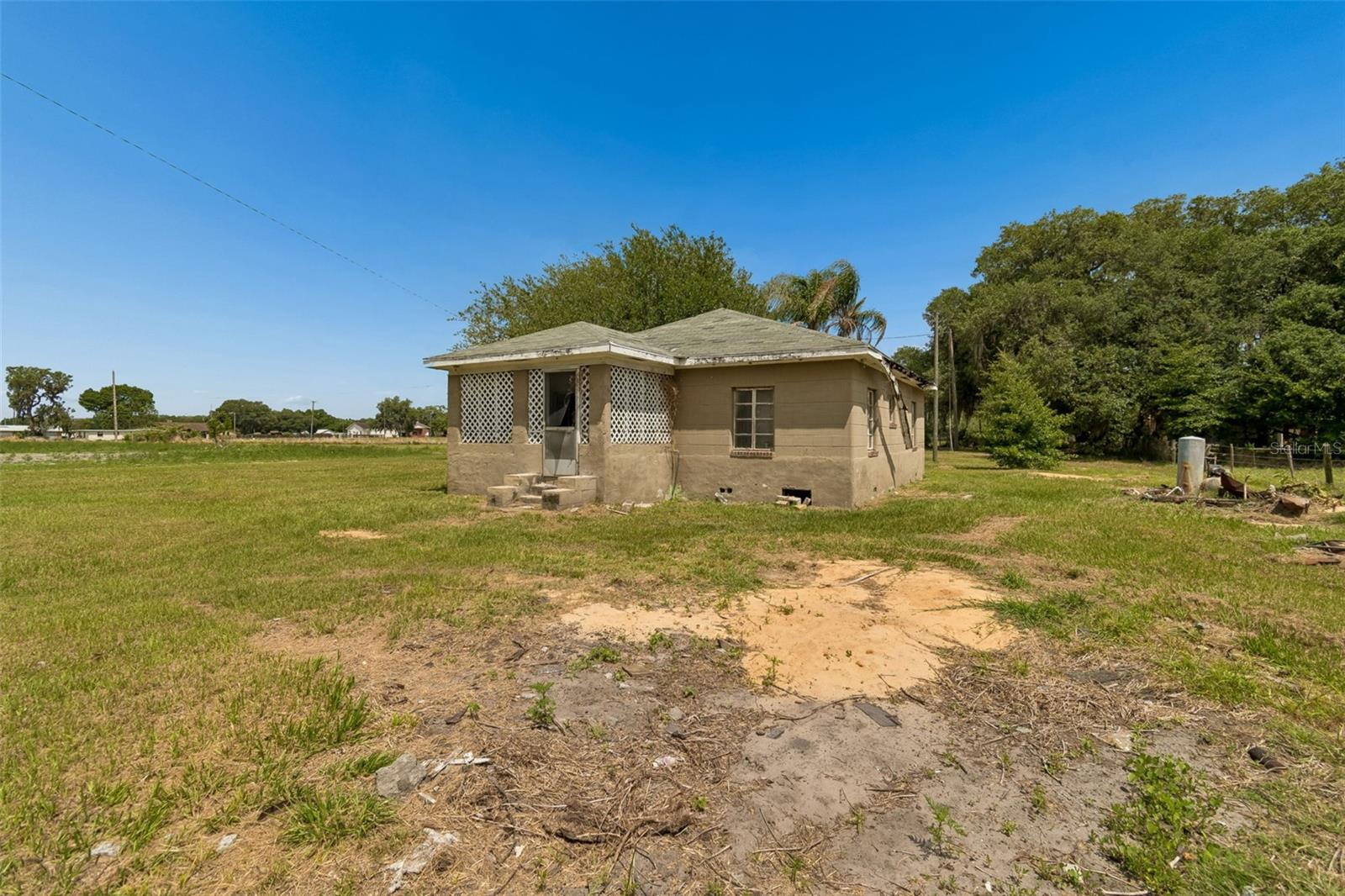 2413 Ed Brown Ln Property Photo 39