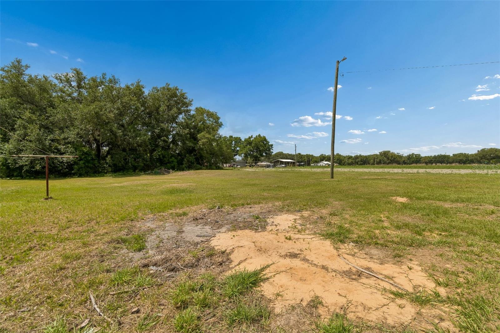 2413 Ed Brown Ln Property Photo 40