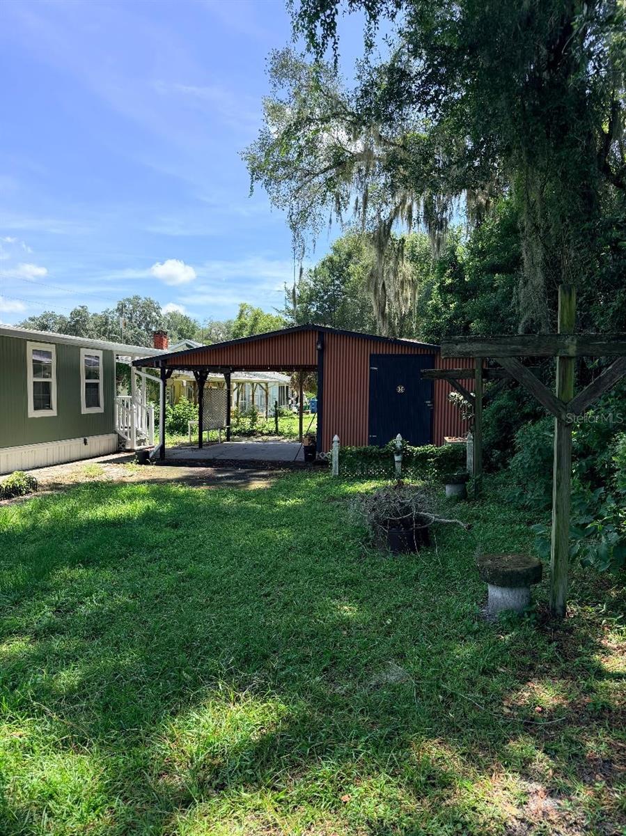 29030 Forbes St Property Photo 5