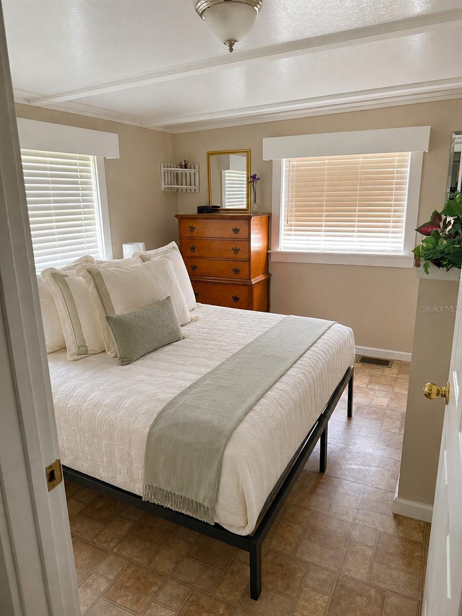 29030 Forbes St Property Photo 17