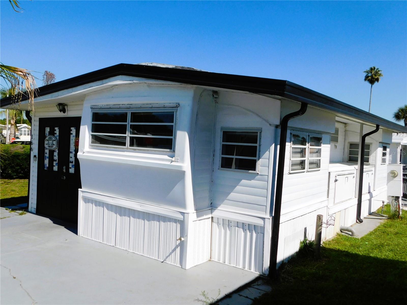 9000 Us Highway 192 #166 Property Photo 4