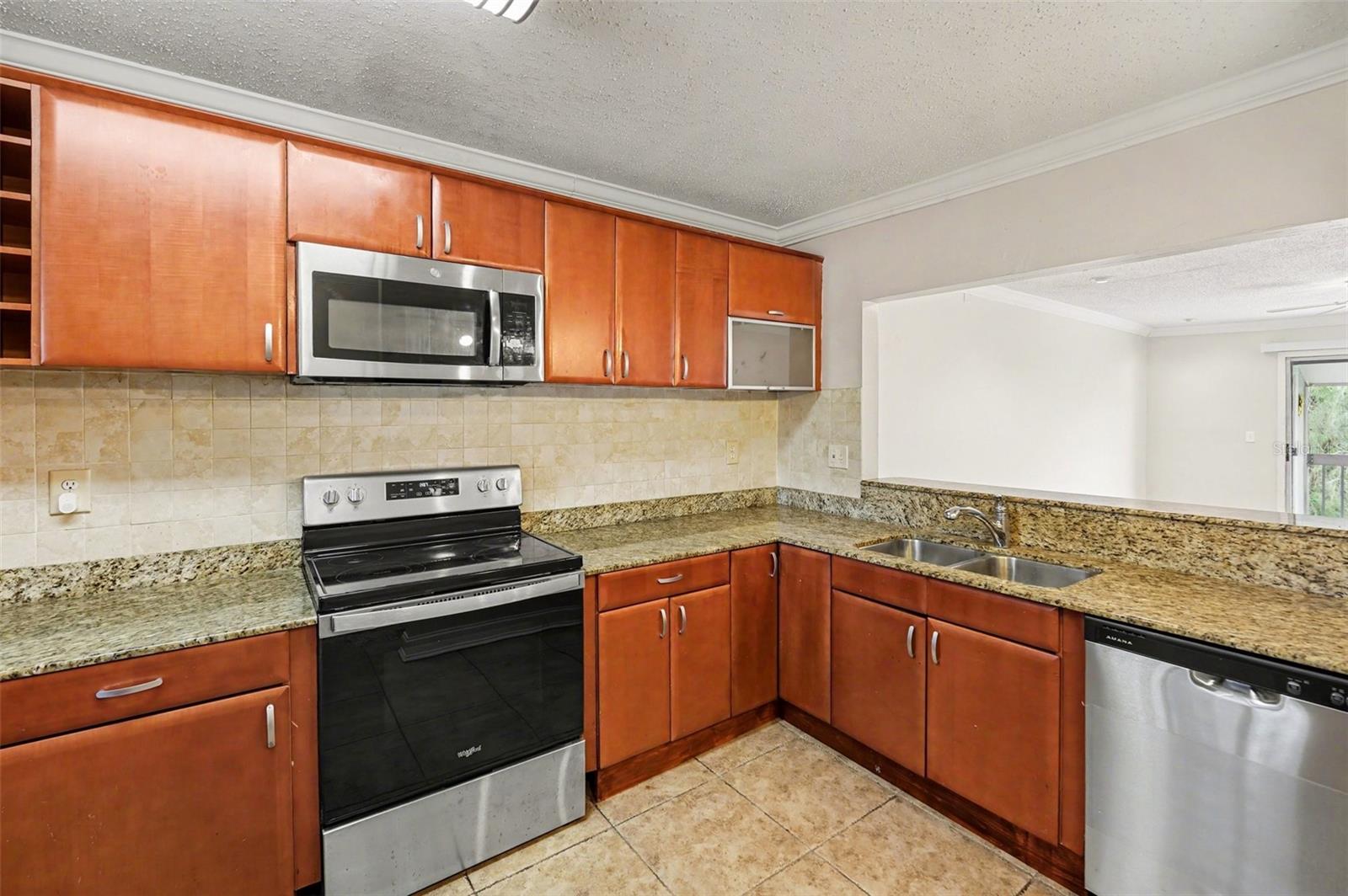 6334 Newtown Cir #34b3 Property Photo 6