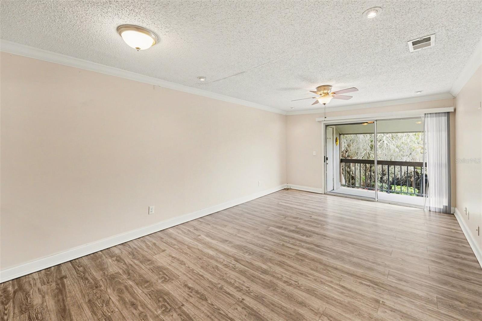 6334 Newtown Cir #34b3 Property Photo 9