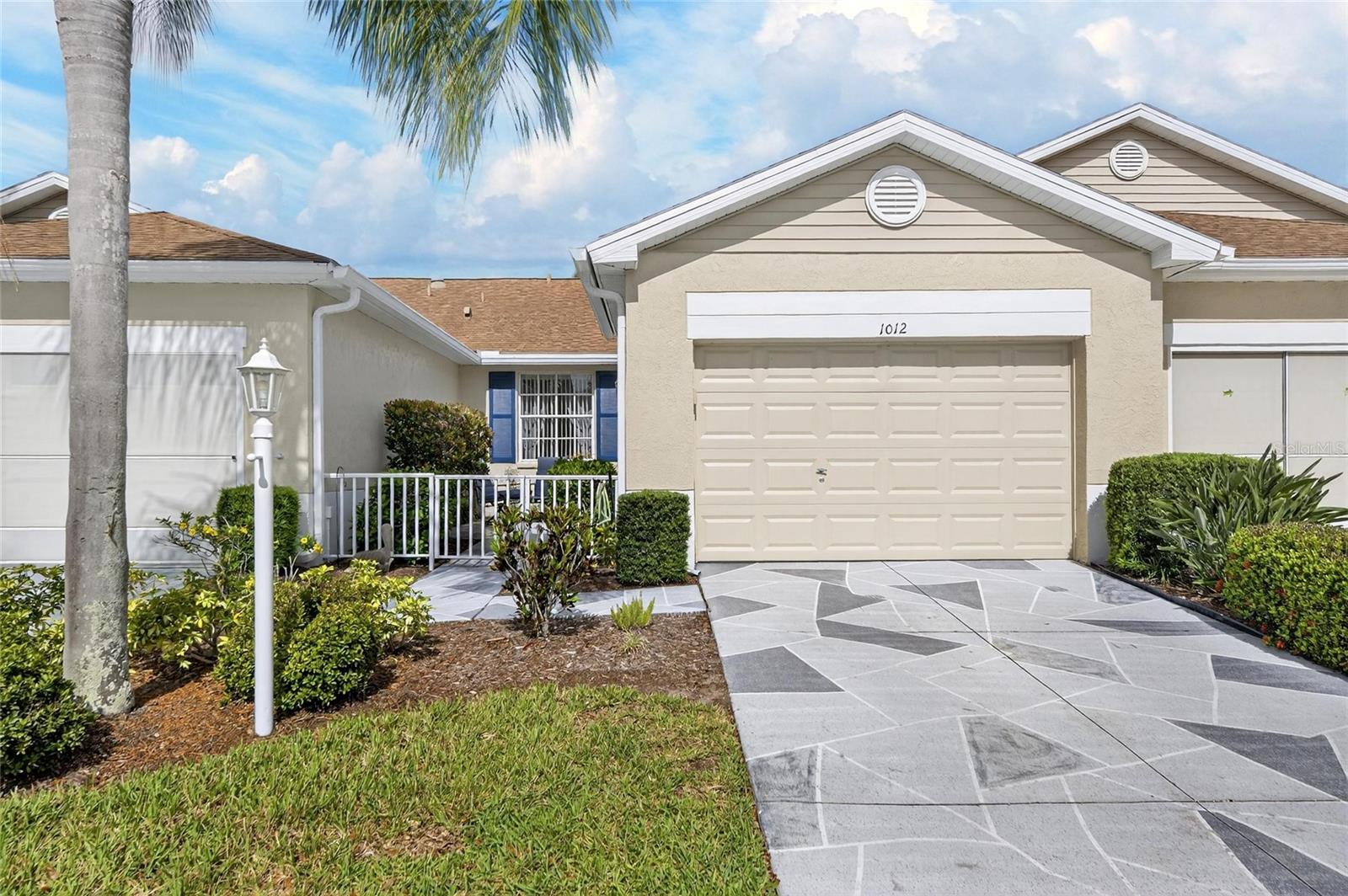 1012 RADISON AVE #12