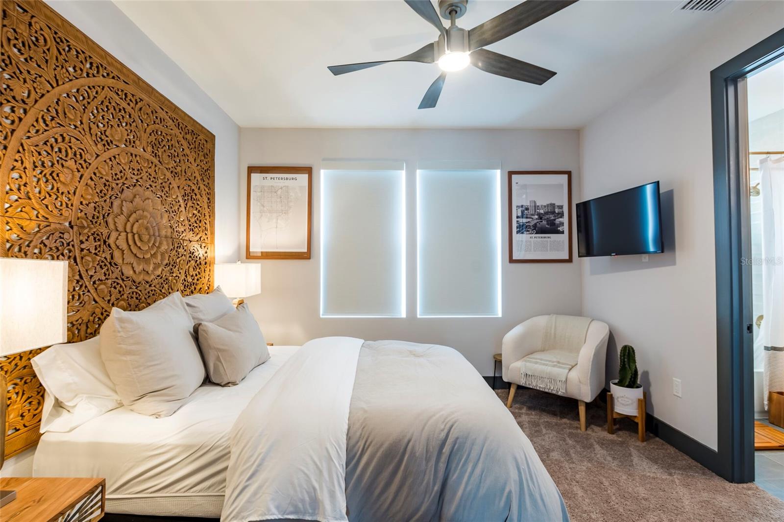 33 29th St N Property Photo 23