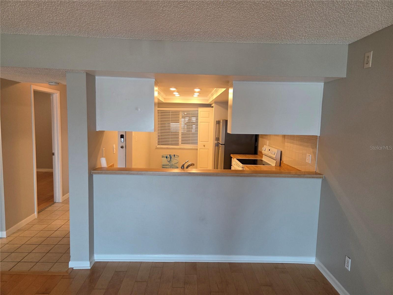 650 Island Way #202 Property Photo 19
