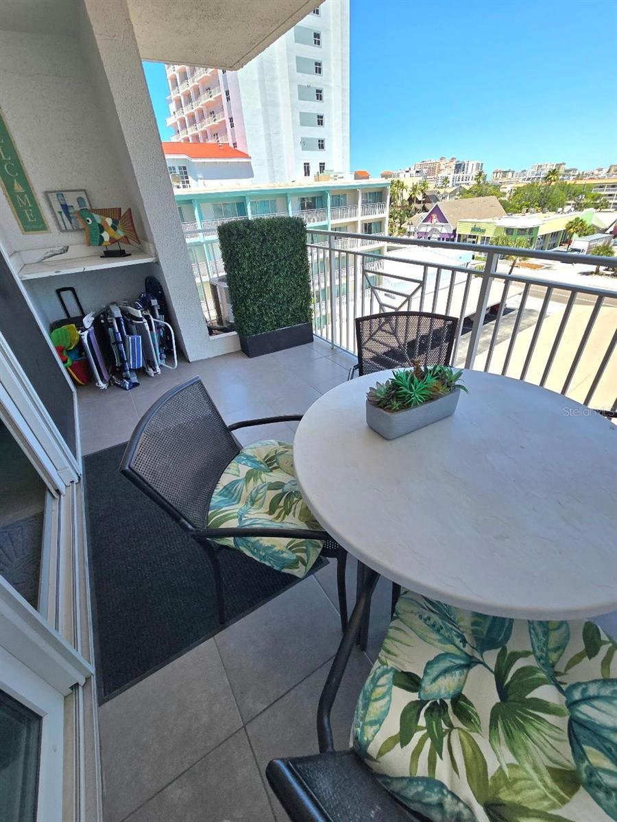 675 S Gulfview Blvd #505 Property Photo 10