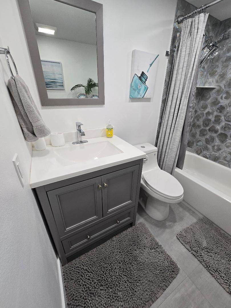 675 S Gulfview Blvd #505 Property Photo 26