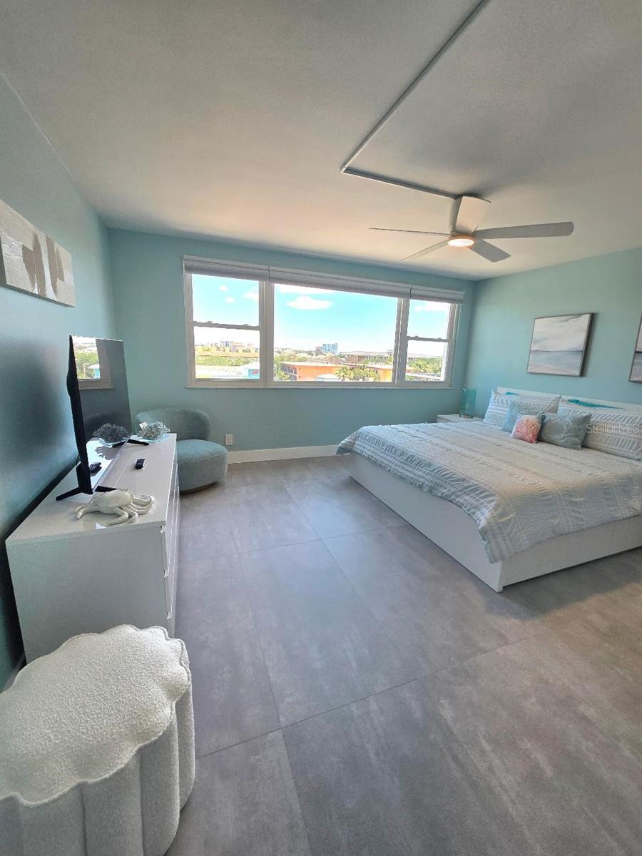 675 S Gulfview Blvd #505 Property Photo 27
