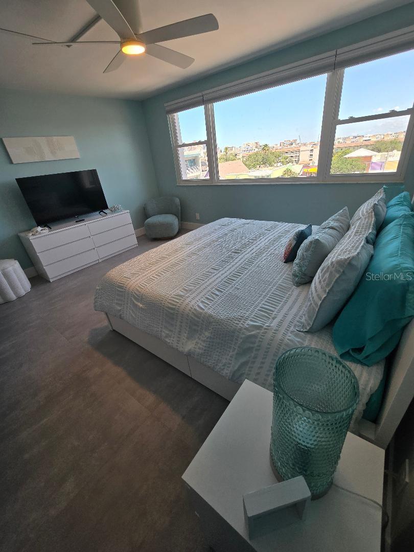 675 S Gulfview Blvd #505 Property Photo 30
