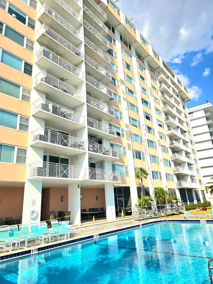675 S Gulfview Blvd #505 Property Photo 53