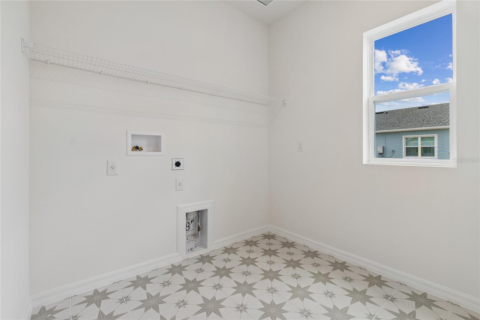 5249 Everlong Dr Property Photo 25