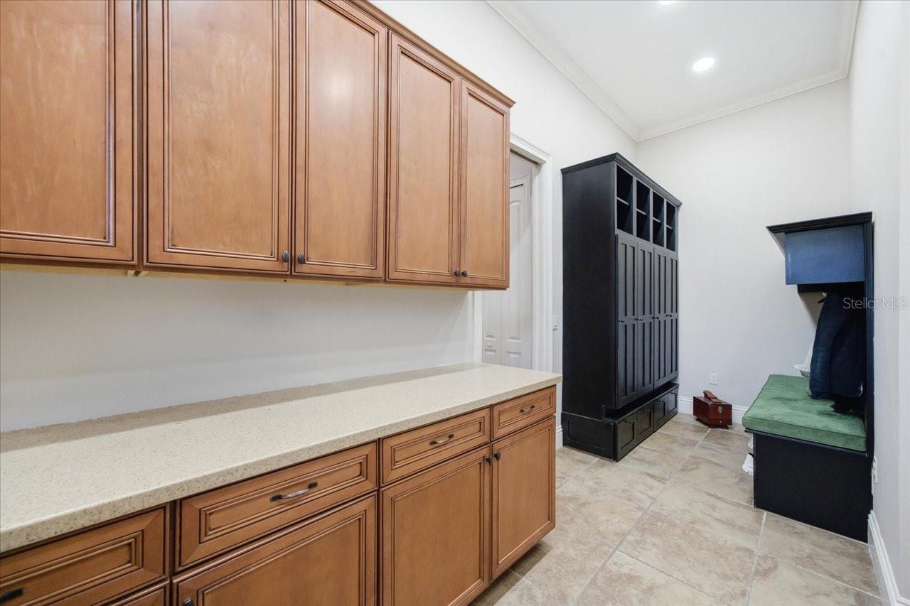 18258 Wayne Rd Property Photo 63
