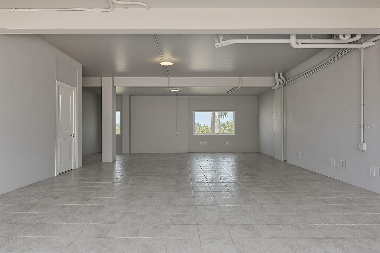 306 Bay Plz Property Photo 57