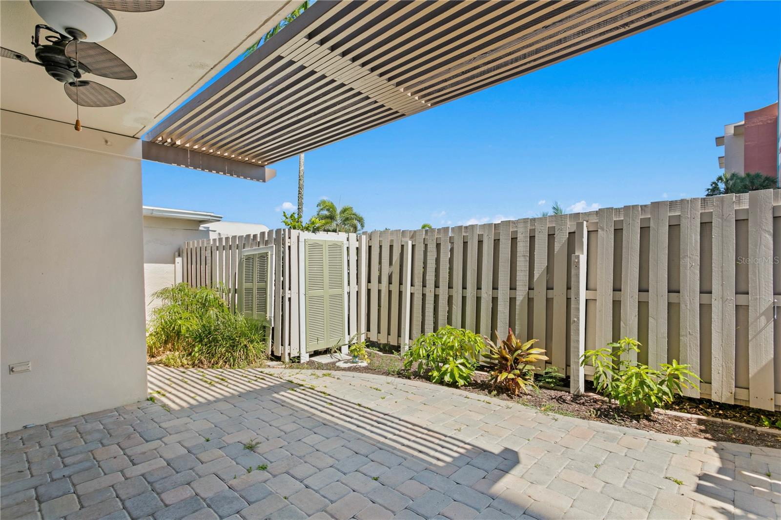 450 Treasure Island Cswy #104 Property Photo 23