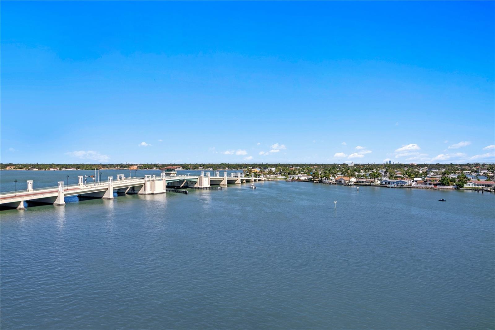 450 Treasure Island Cswy #104 Property Photo 32