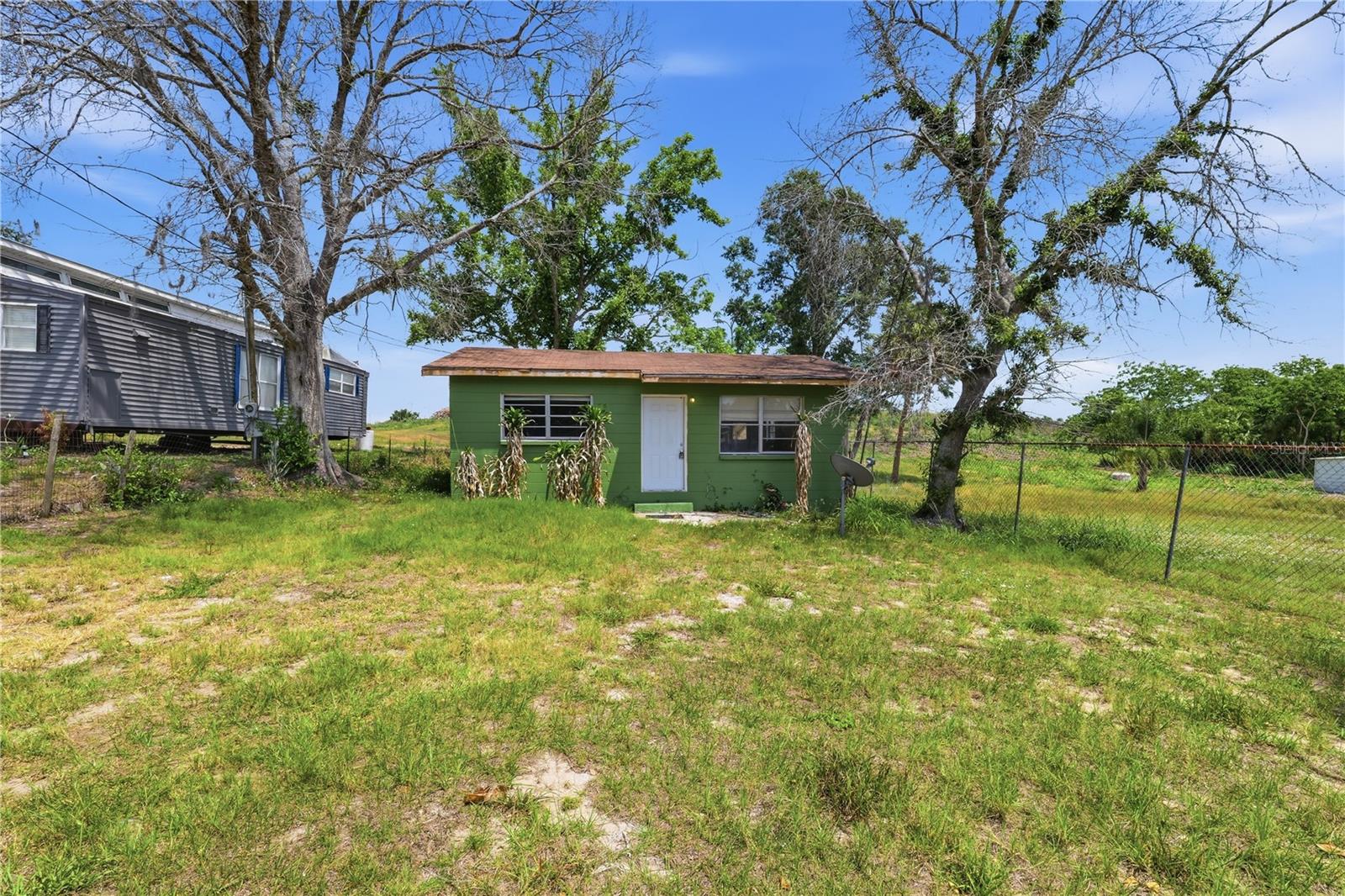 4610 Weeping Willow Ave Property Photo 3