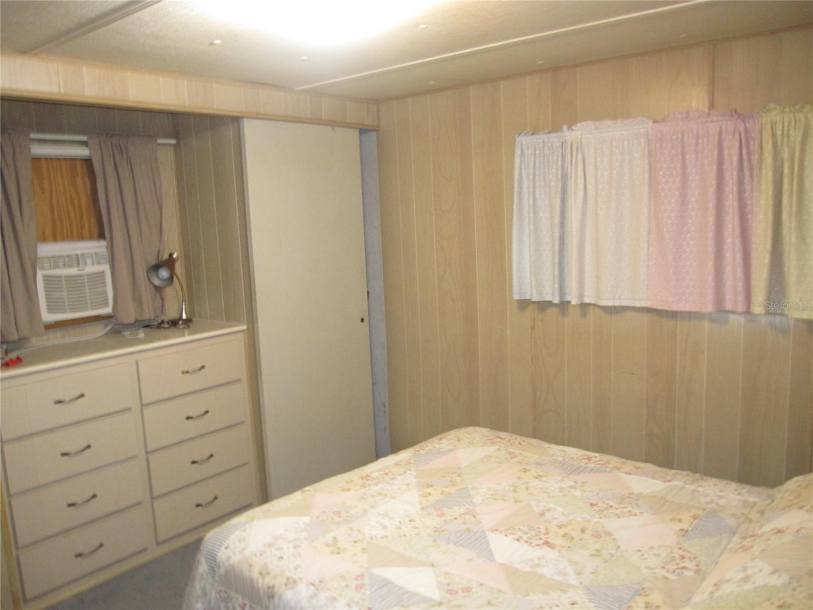 39015 Hillcrest Dr Property Photo 28