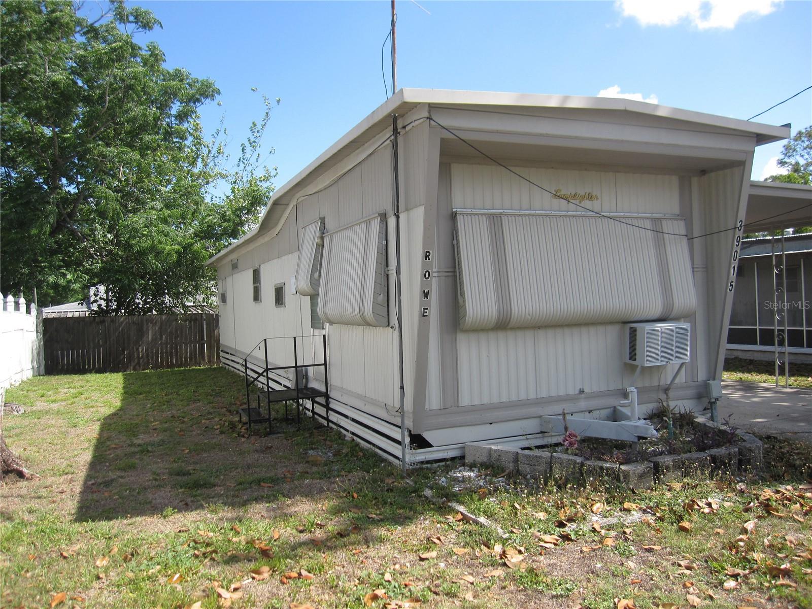 39015 Hillcrest Dr Property Photo 32