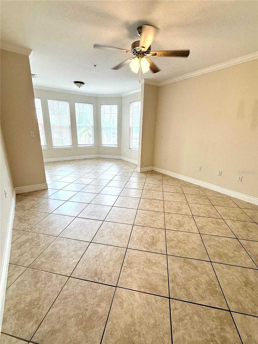2705 Via Murano #123 Property Photo 9