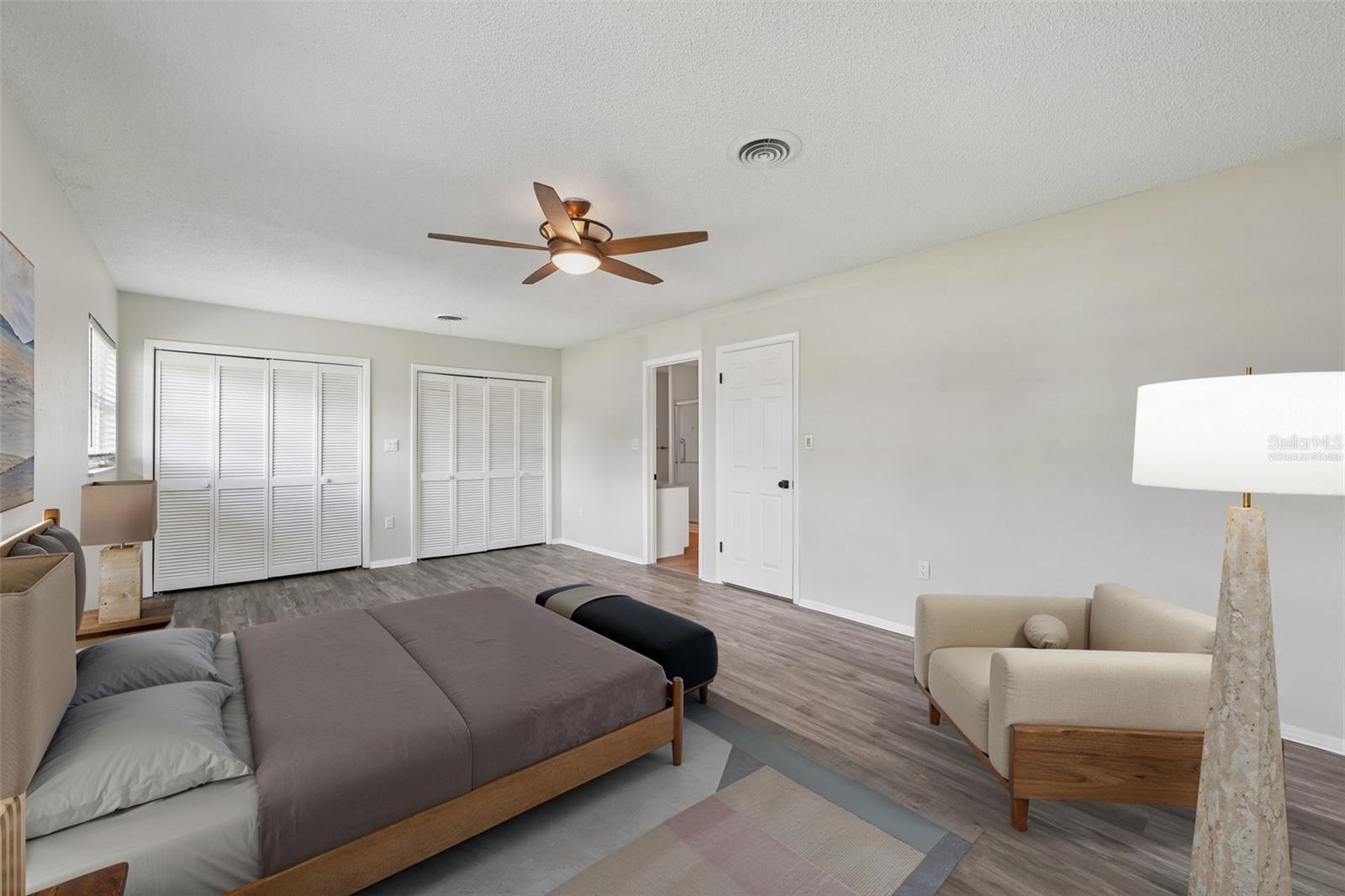 209 Palm Ave Property Photo 17