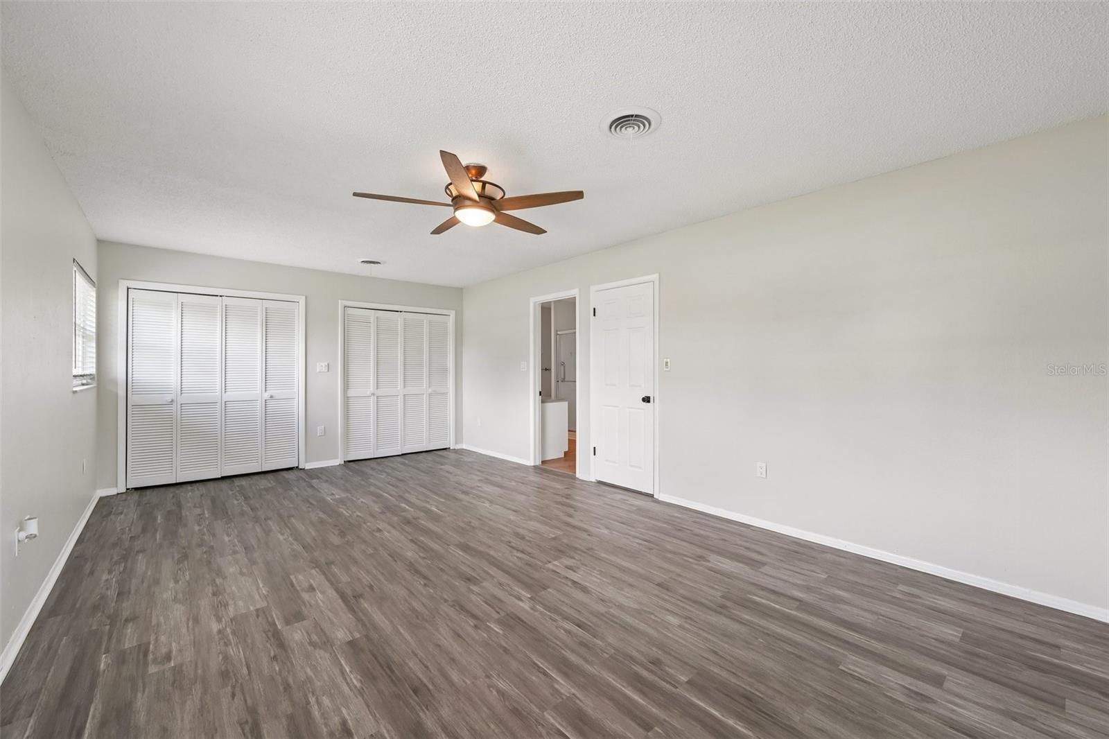 209 Palm Ave Property Photo 18