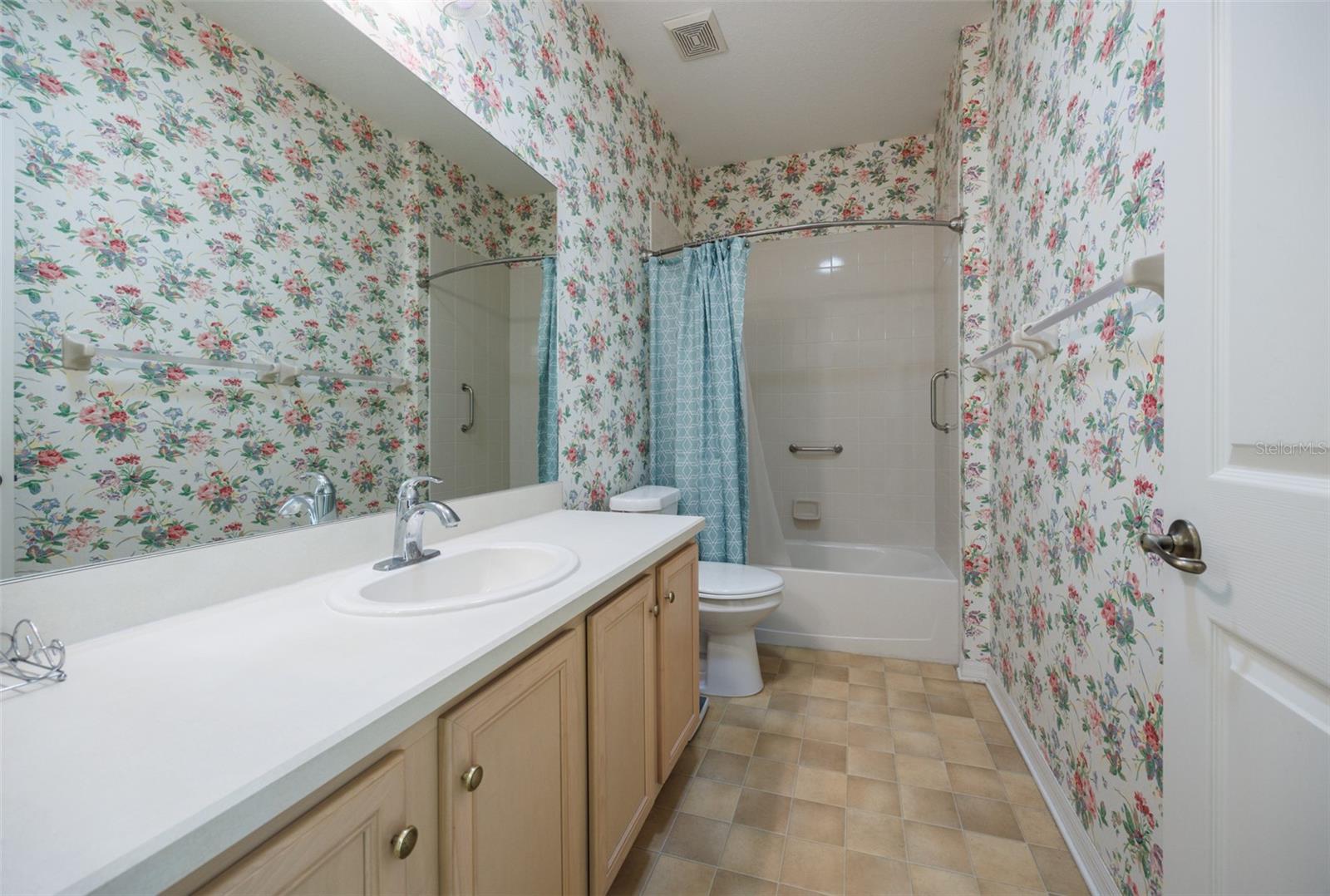4465 Strathmore Dr Property Photo 16