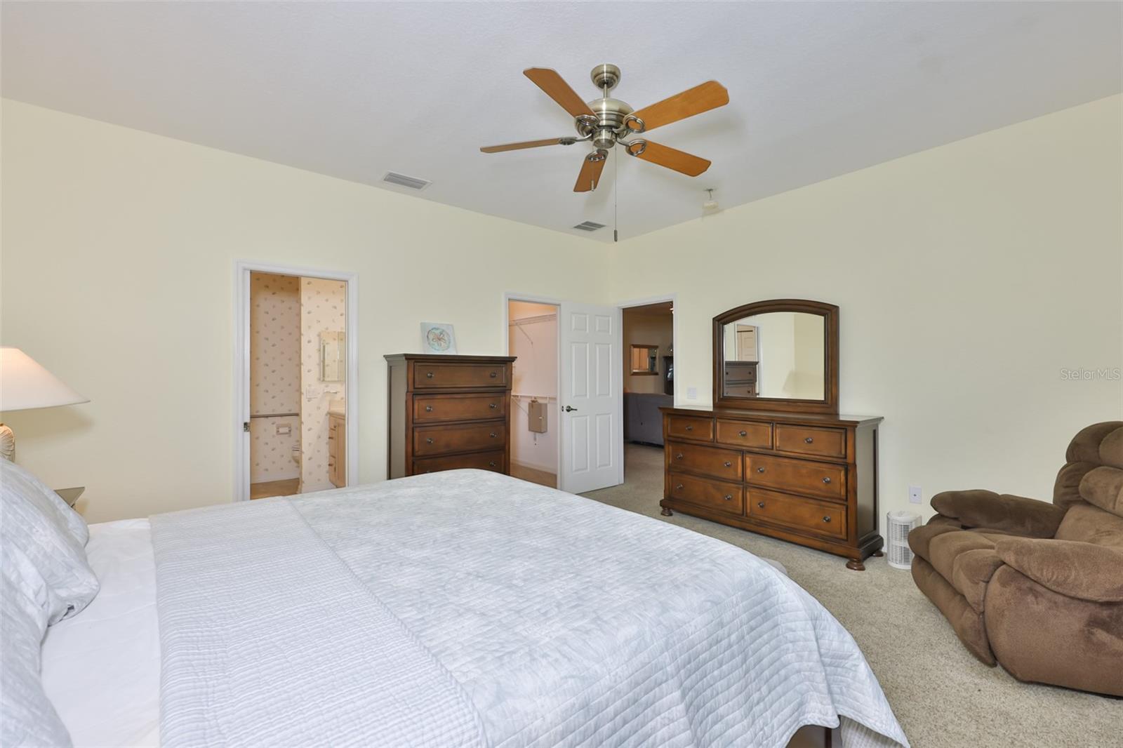 4465 Strathmore Dr Property Photo 24