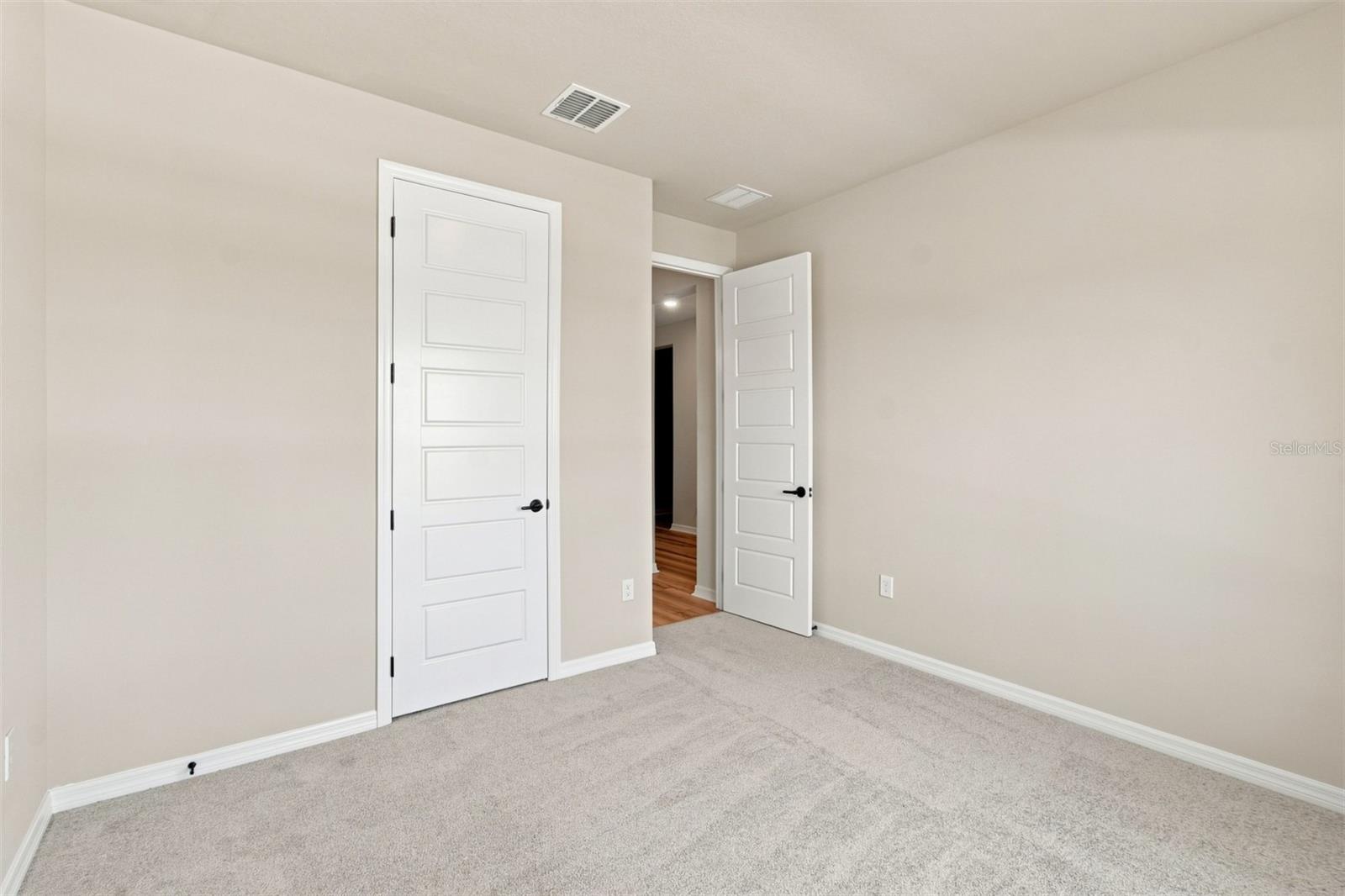 5027 Orinoco Ln Property Photo 22