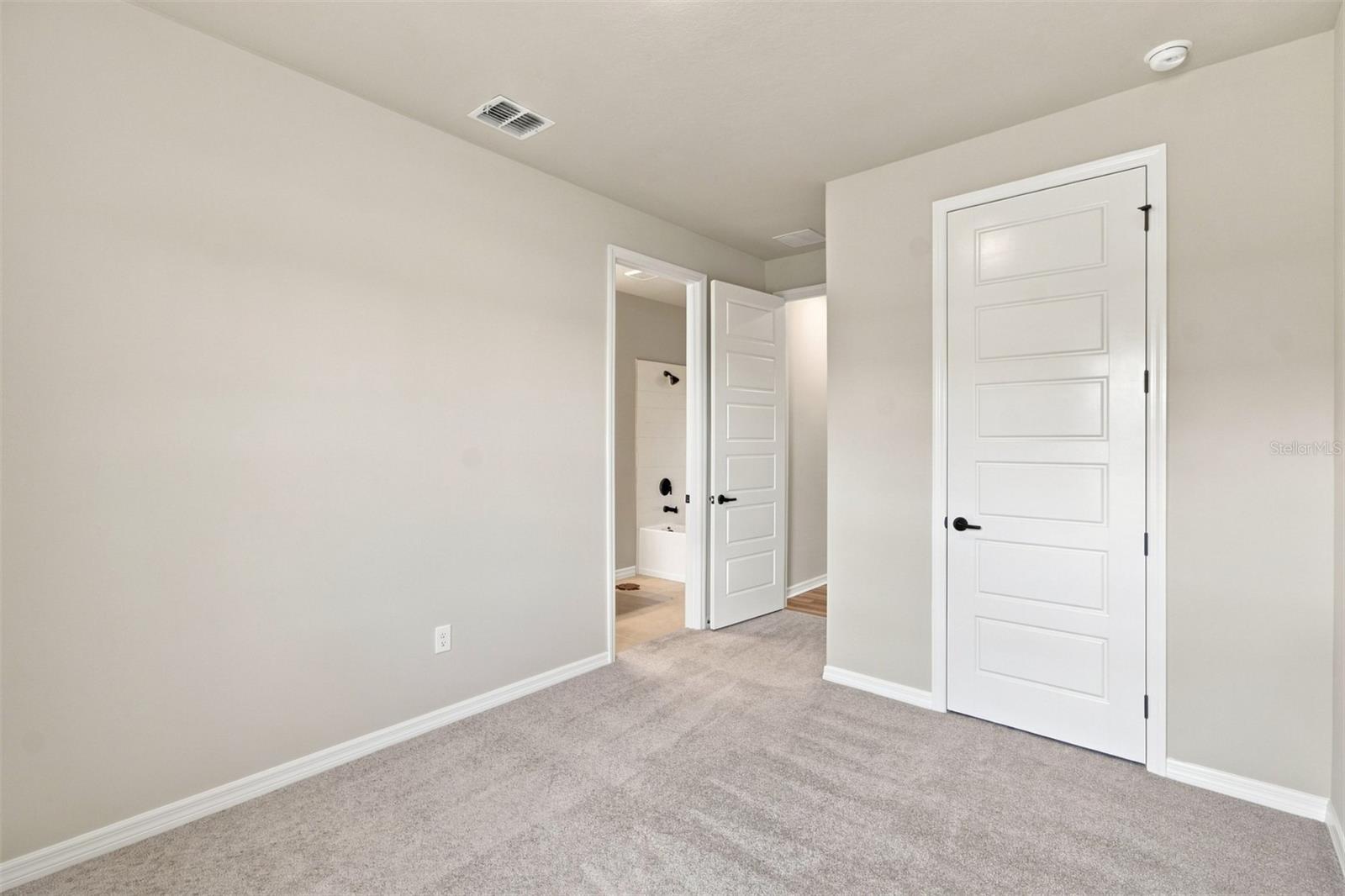 5027 Orinoco Ln Property Photo 26