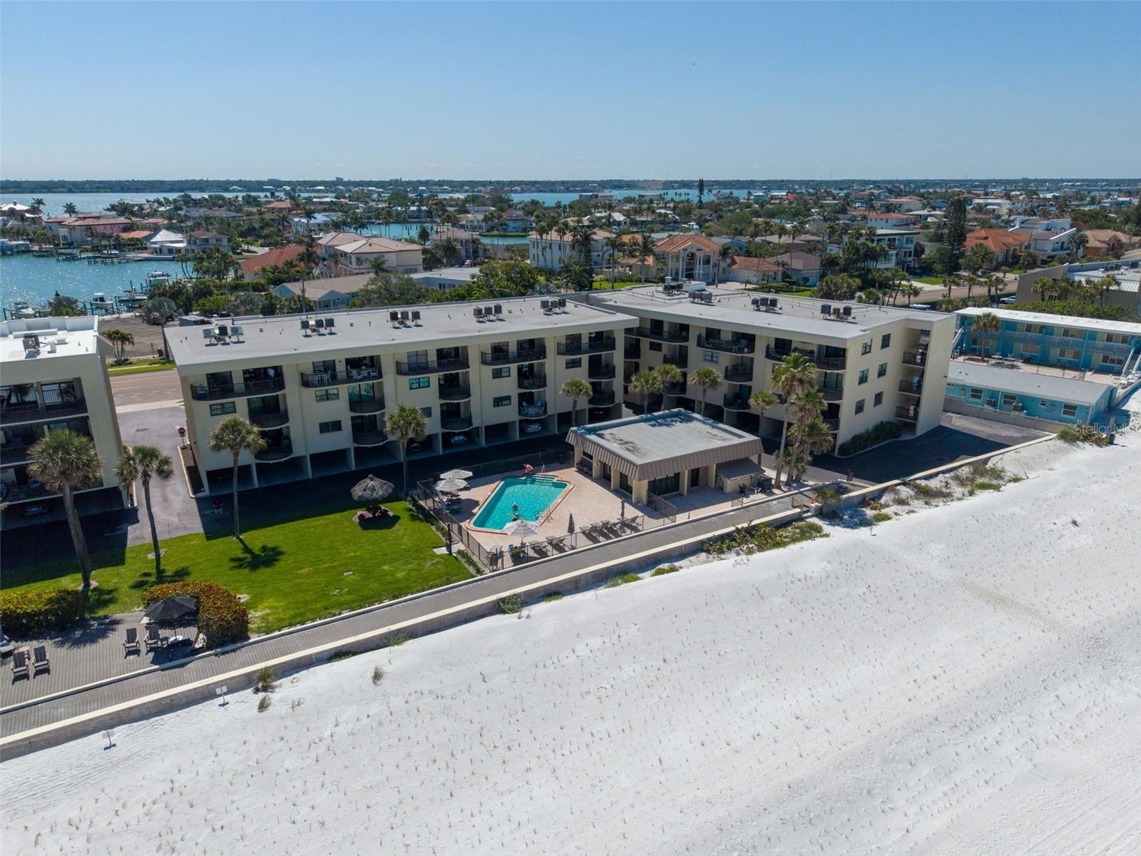 3500 Gulf Blvd #407b Property Photo 41