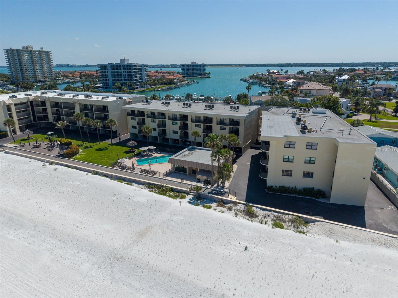3500 Gulf Blvd #407b Property Photo 42